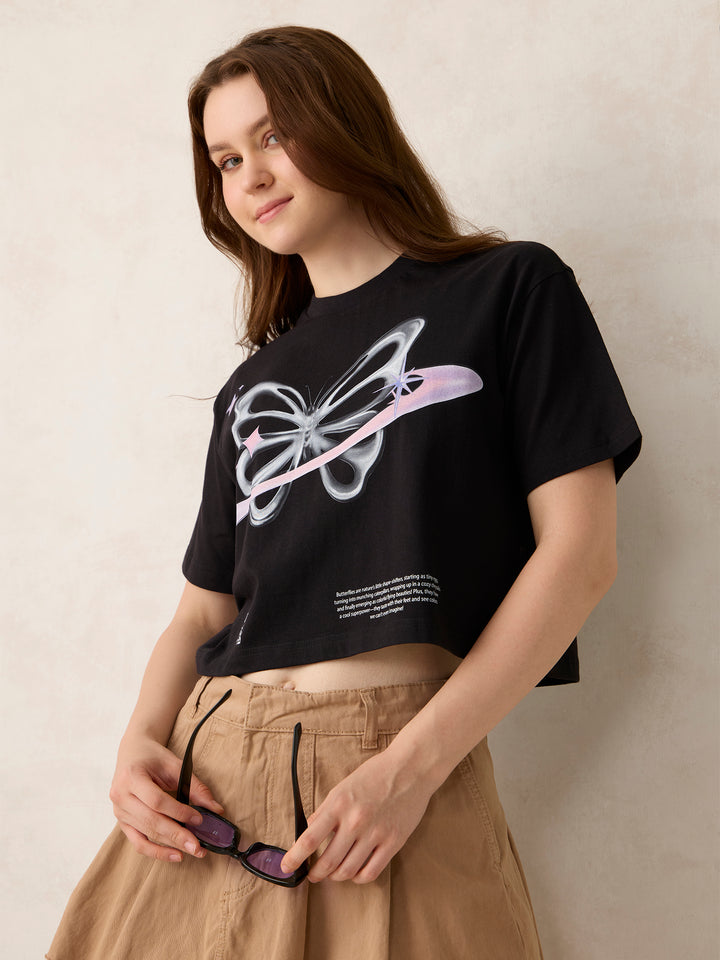 Black Cropped Graphic Tshirt