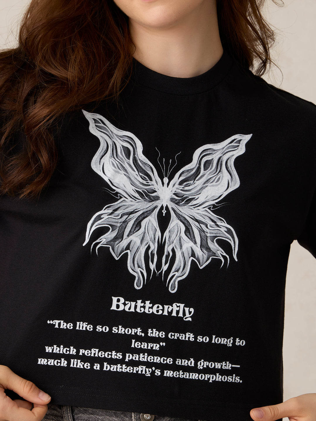 Black Cropped Graphic T-Shirt