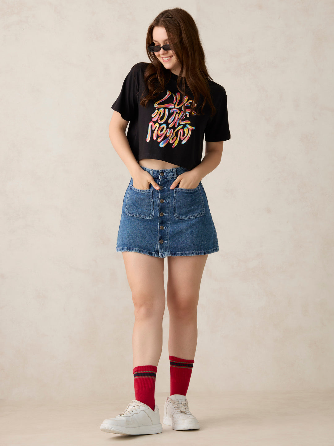 Black Cropped Graphic T-Shirt