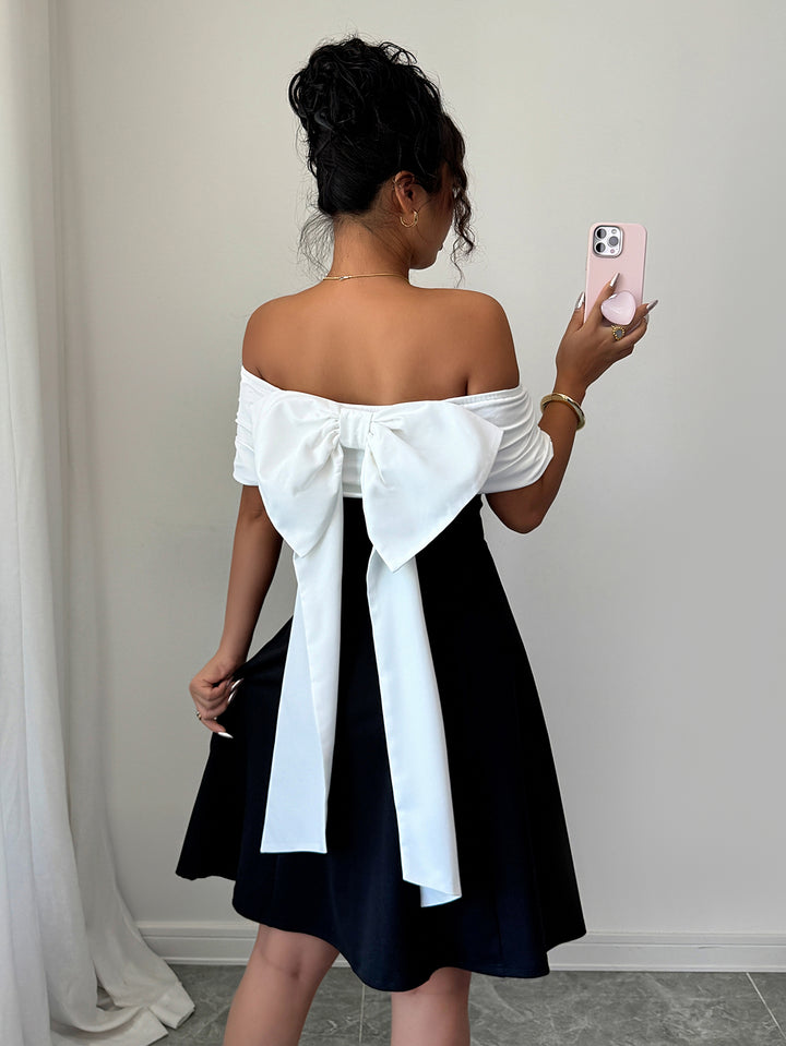 Black Off-Shoulder Colour Block Back Bow Dress