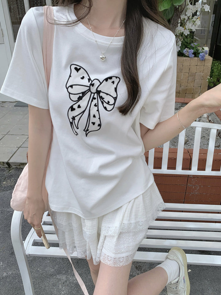 White Chest Print Graphic Tshirt