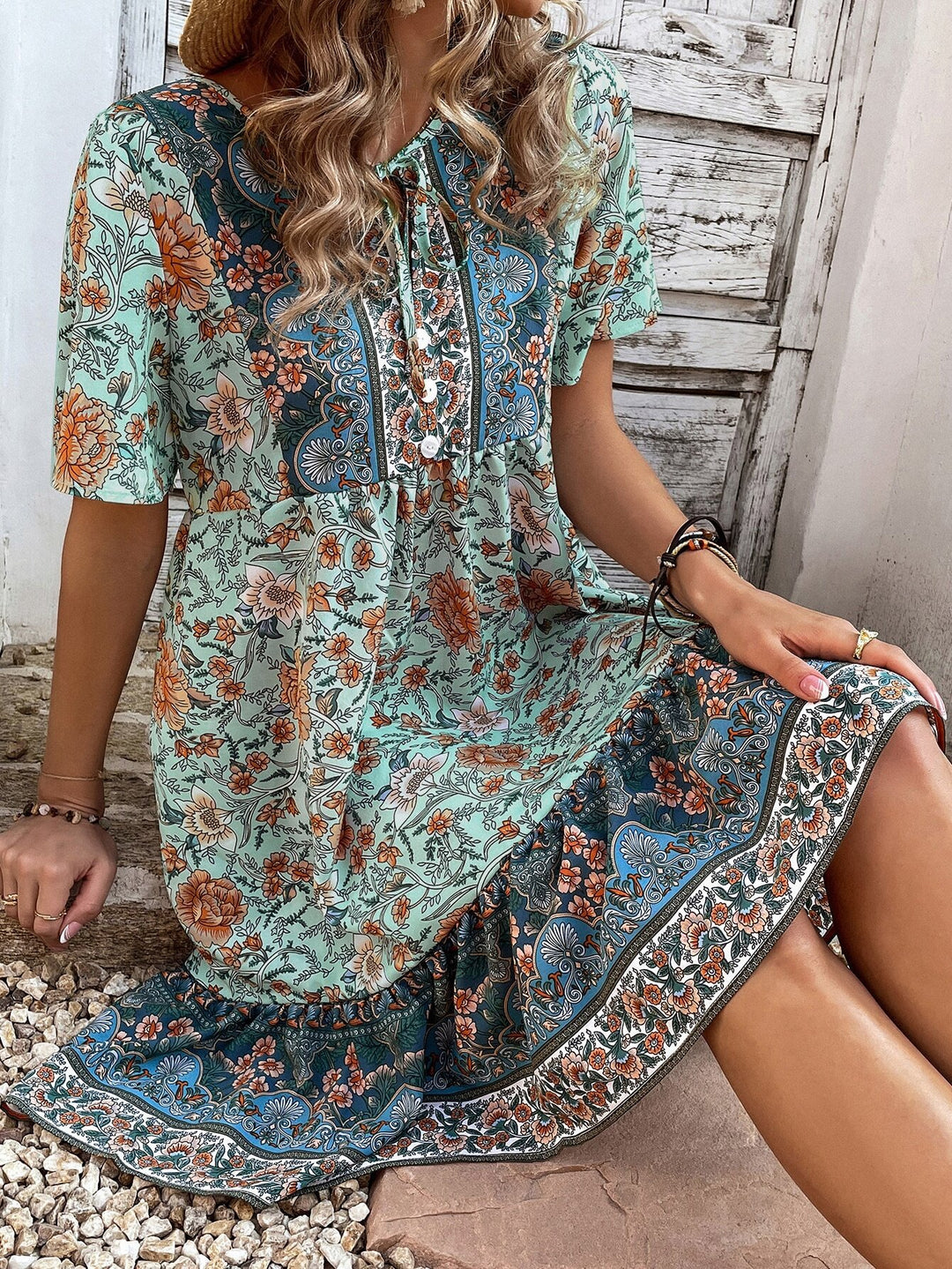 Green Half Sleeved Relaxed Fit Dress