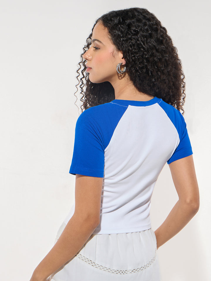 White Crew Neck Graphic Tshirt