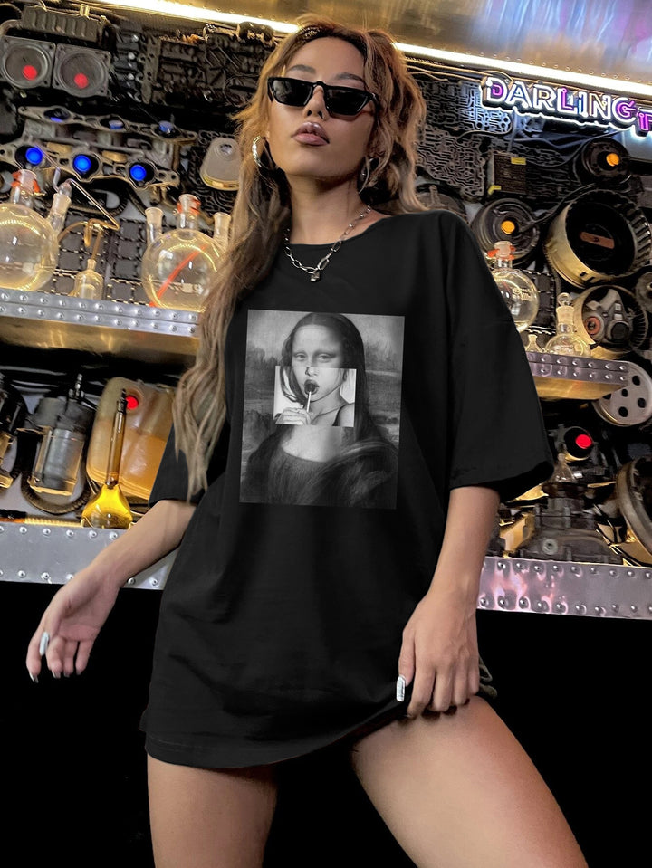 Black Chest Print Graphic Tshirt