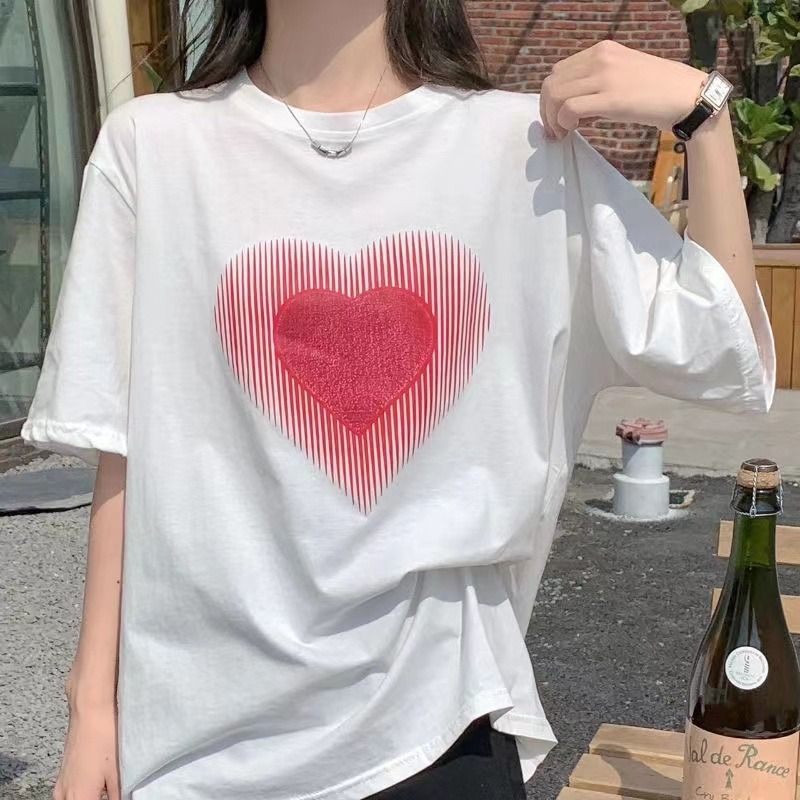 White Heart Chest Print Graphic Tshirt