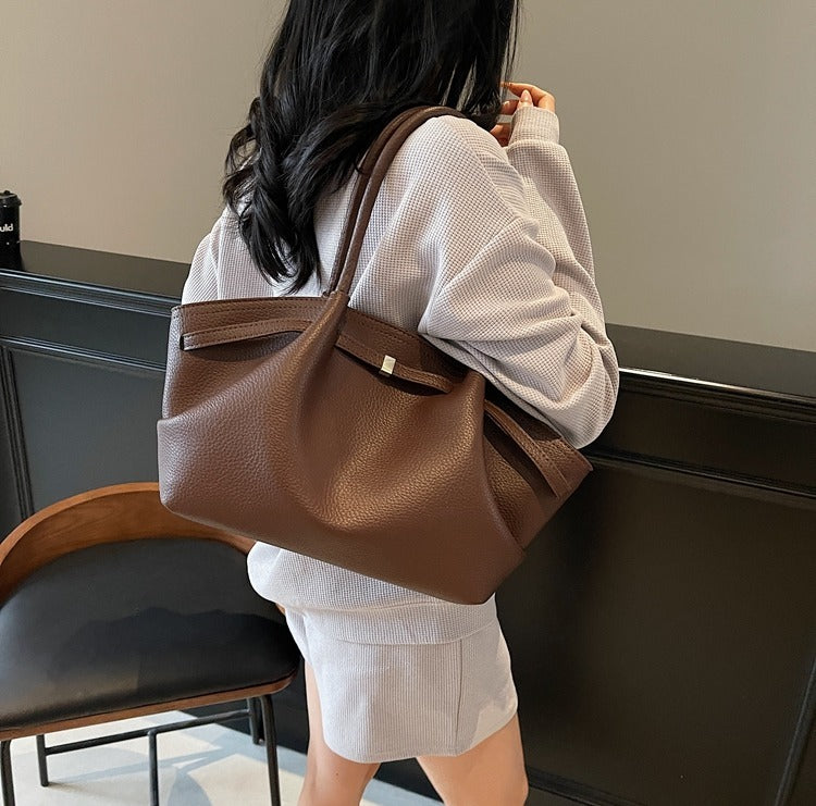 【数量限定】 Artist Komplex Brownee Dog Shoulder Bag Brown Bellamain.jpg?v=1751012950