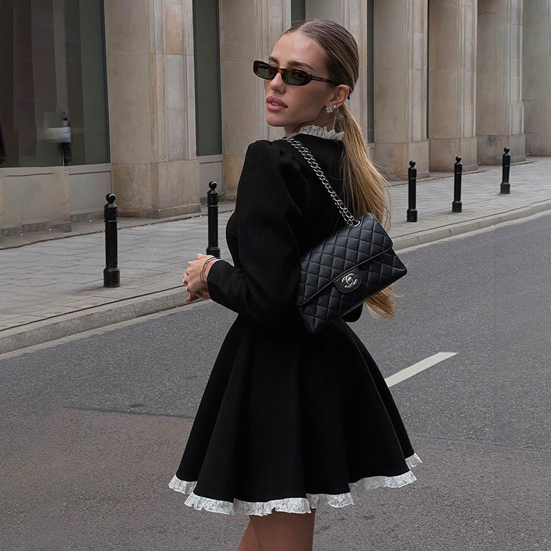 Black Contrast Tiping Full Sleeves Skater Dress