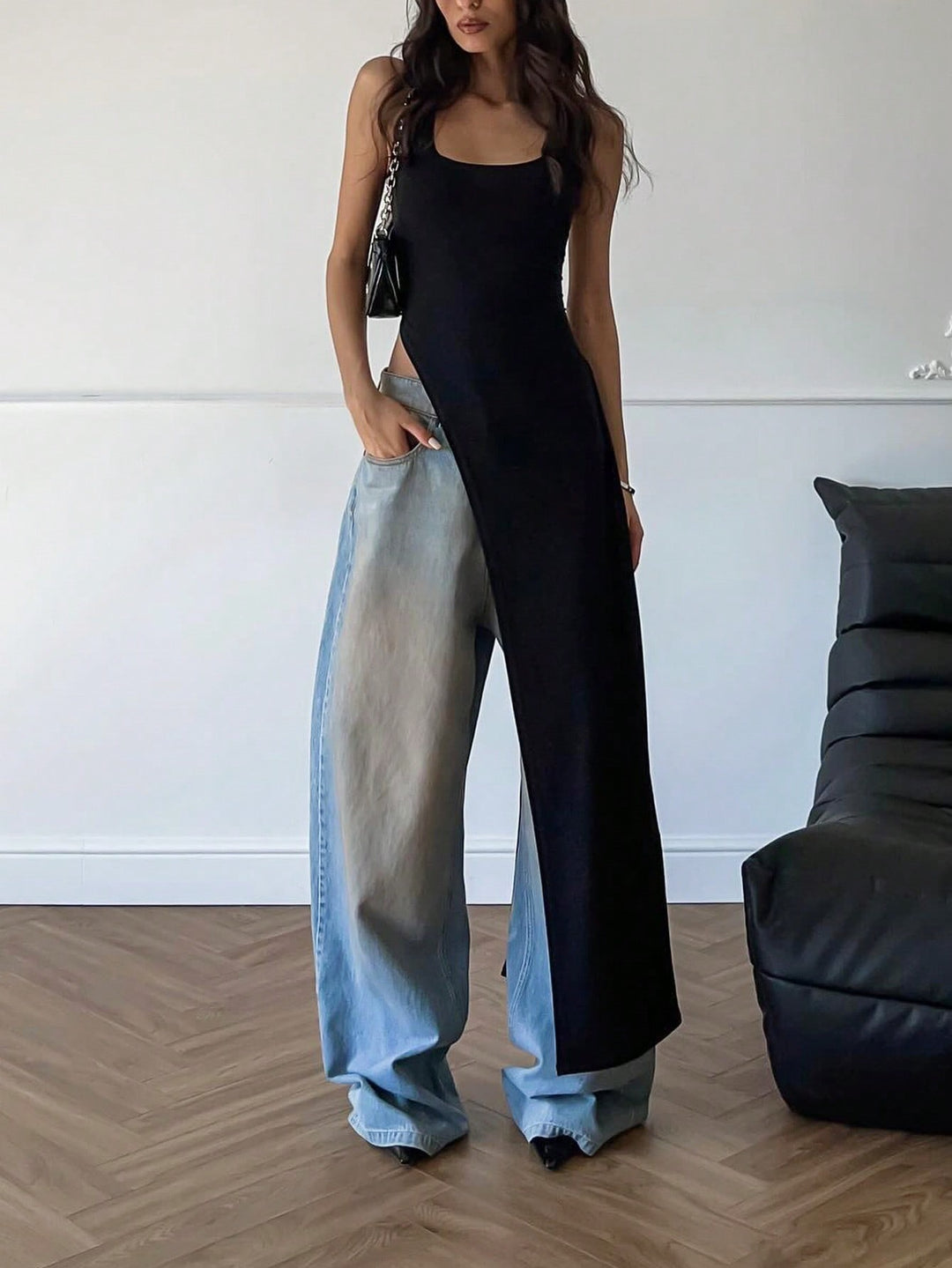 Black Sleeveless U- Neck Asymmetrical Top