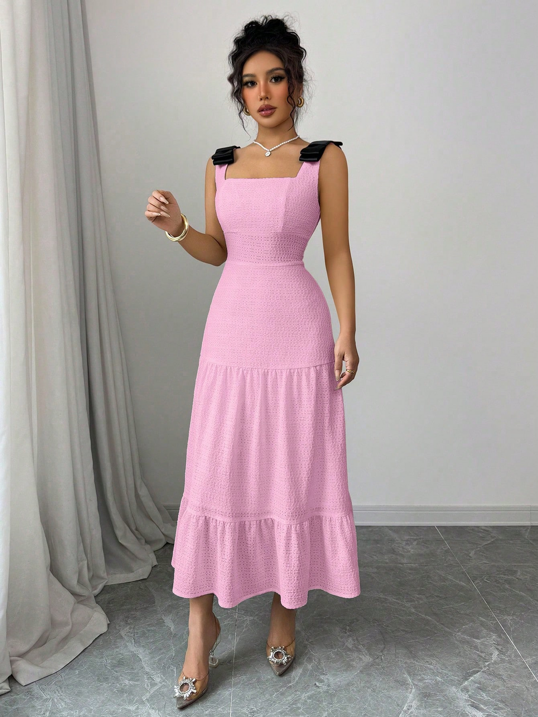 Pink Bow Attached Sleeveless Dress