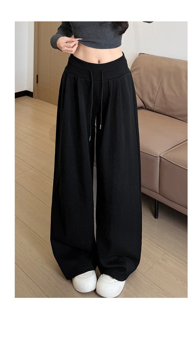 Black High Waist Barrel Style Double Pleated Sweatpant