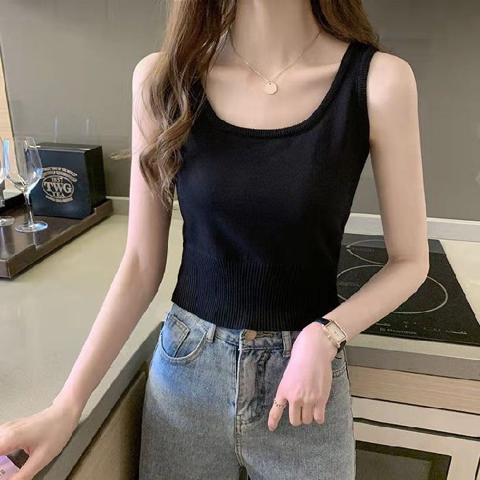 Black Scoop Neck Tank Top