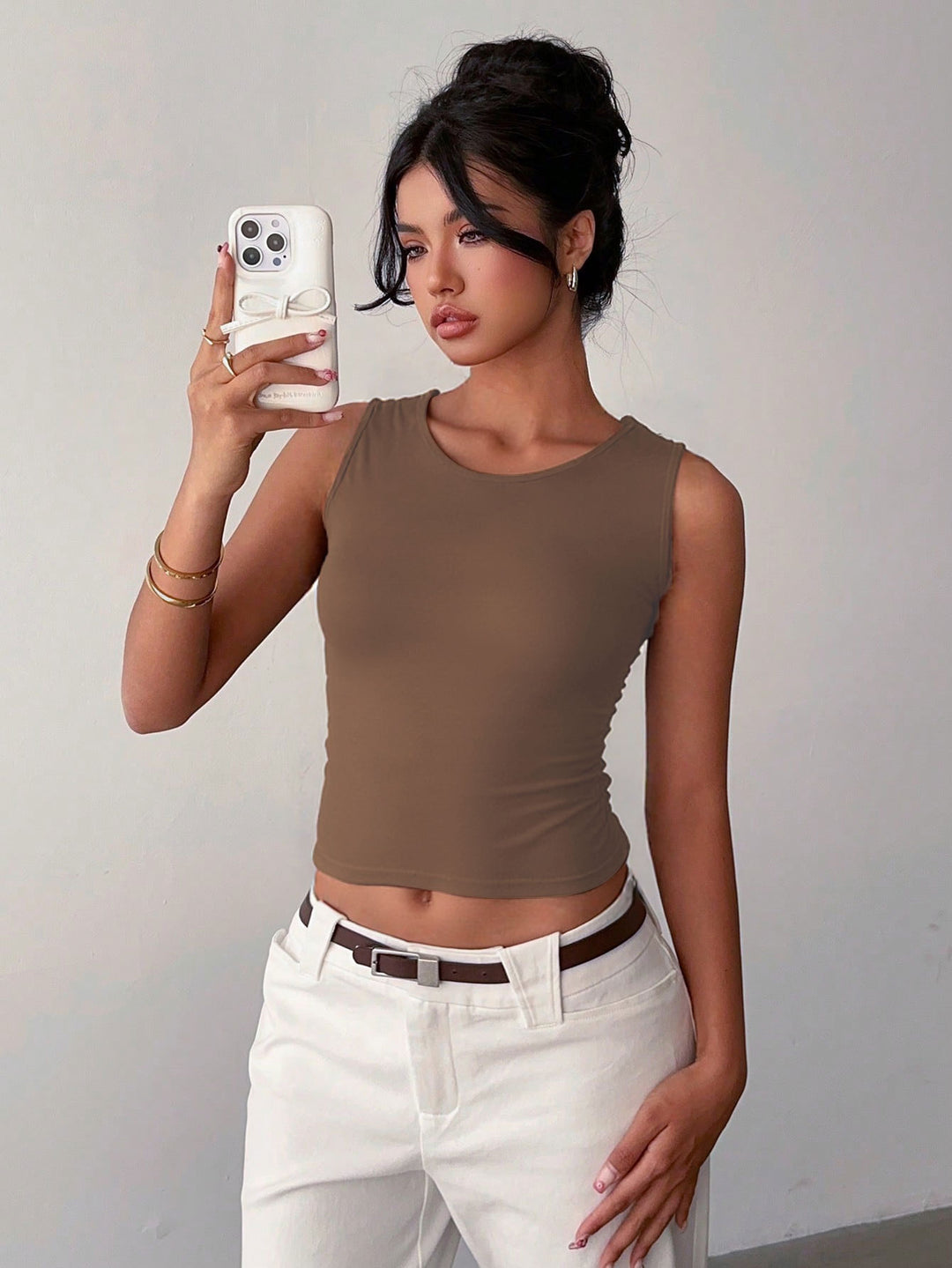 Brown Round Neck Sleeveless Top
