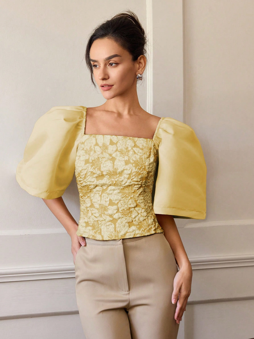 Yellow Floral Textured Fitted Top