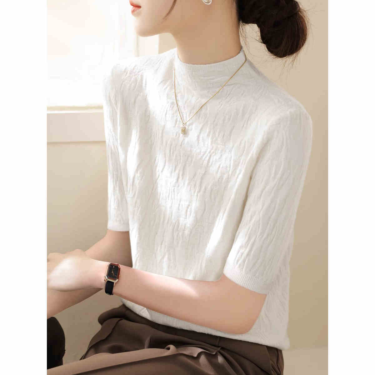 White High Neck Half Sleeves Top