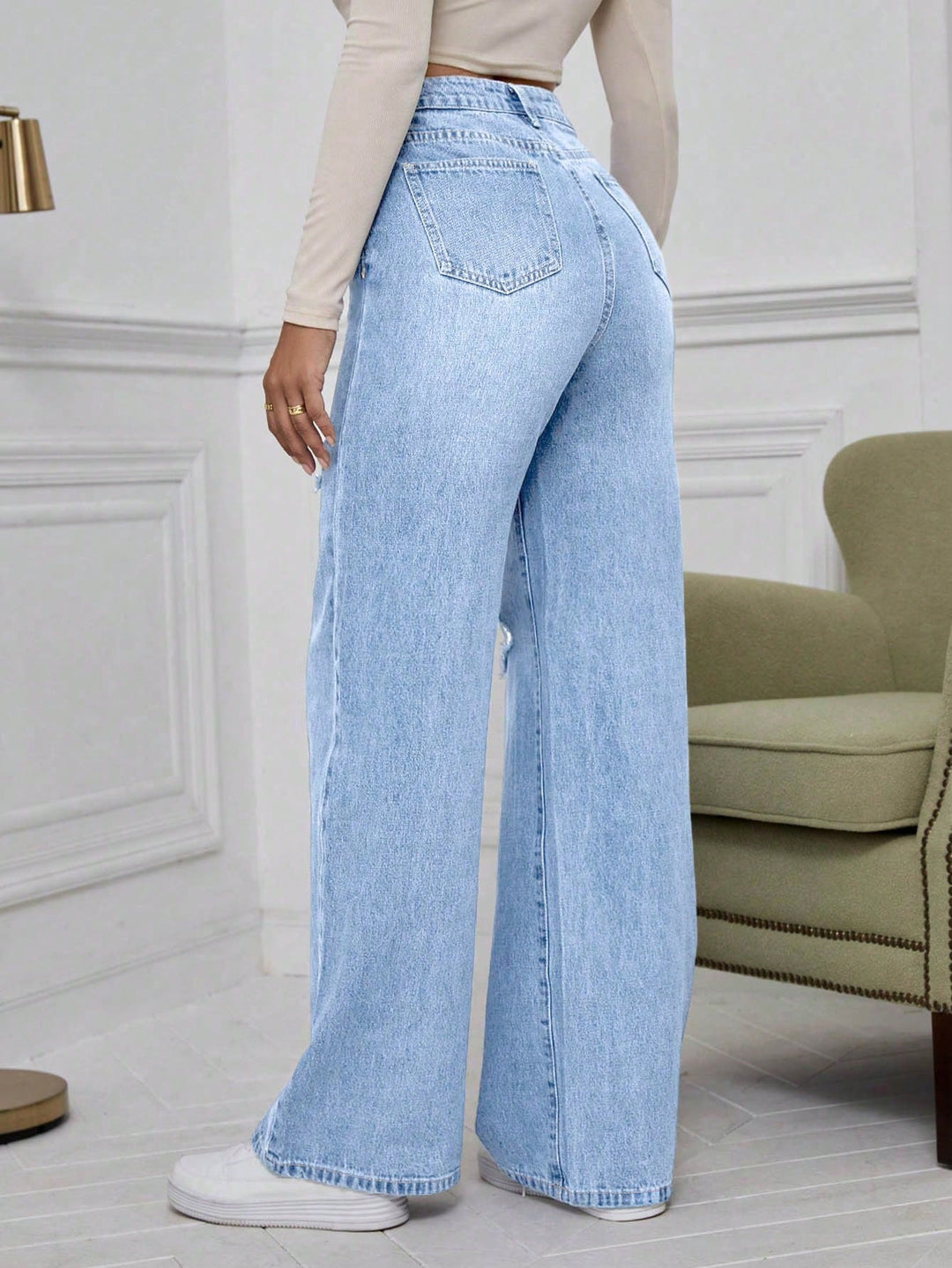 Light Blue Knee And Thigh Distressed Baggy Jeans