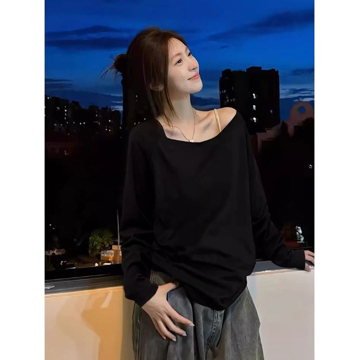 Black Broad Shoulder Full Sleeves Top
