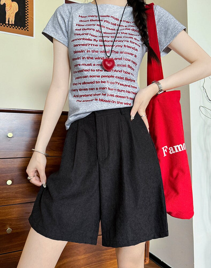Black Relaxed Fit Pleated Skirt