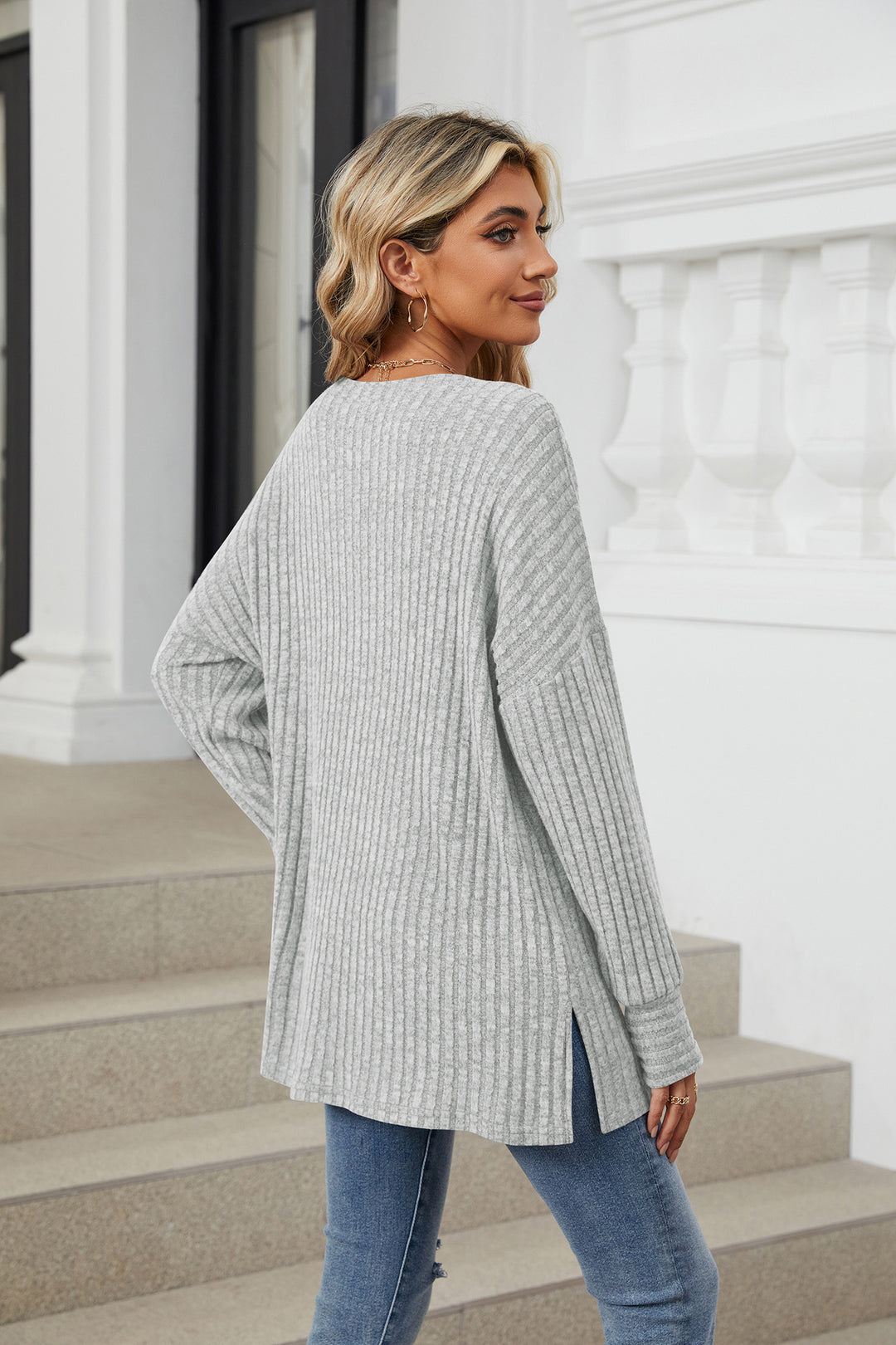 Grey Full Sleeves Round Neck Sweaters