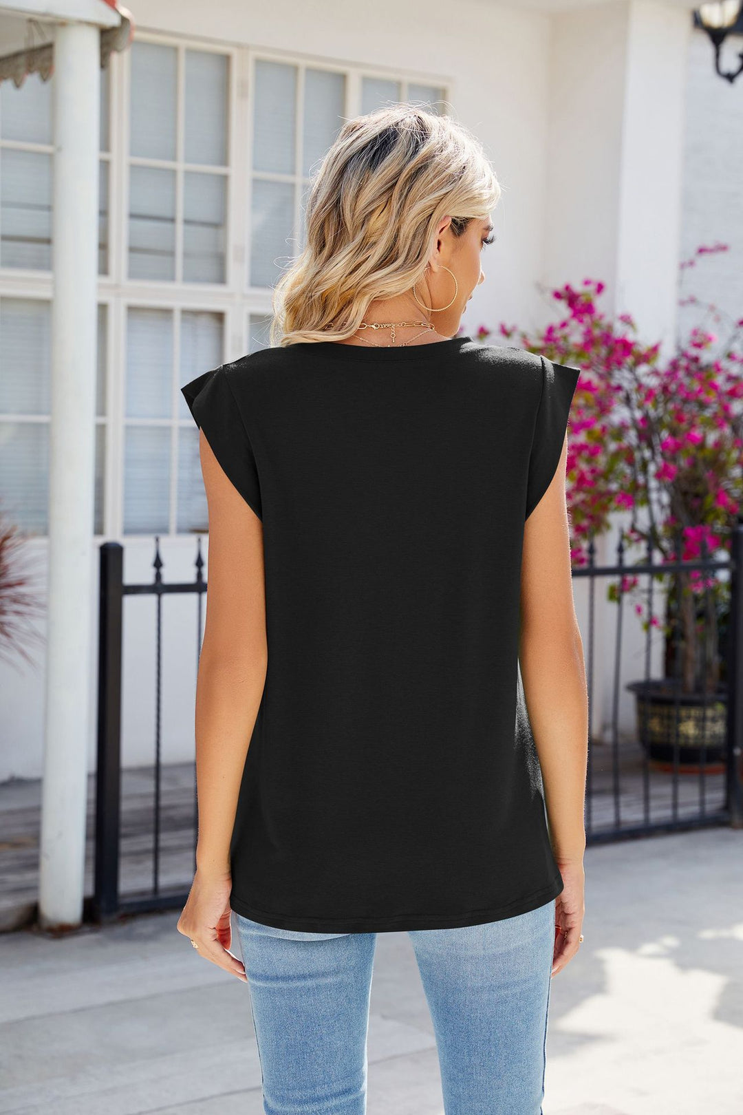 Black Sleeveless V Neck Top