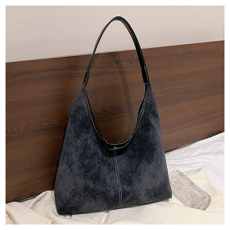 Navy Blue Smooth Crescent Zip-Up Hobo