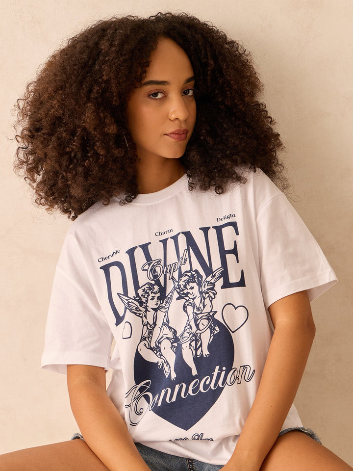 White Crew Neck Graphic Tshirt