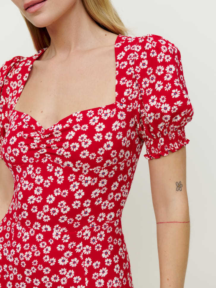 Red Sweetheart Neckline Printed Puff Sleeves Dress