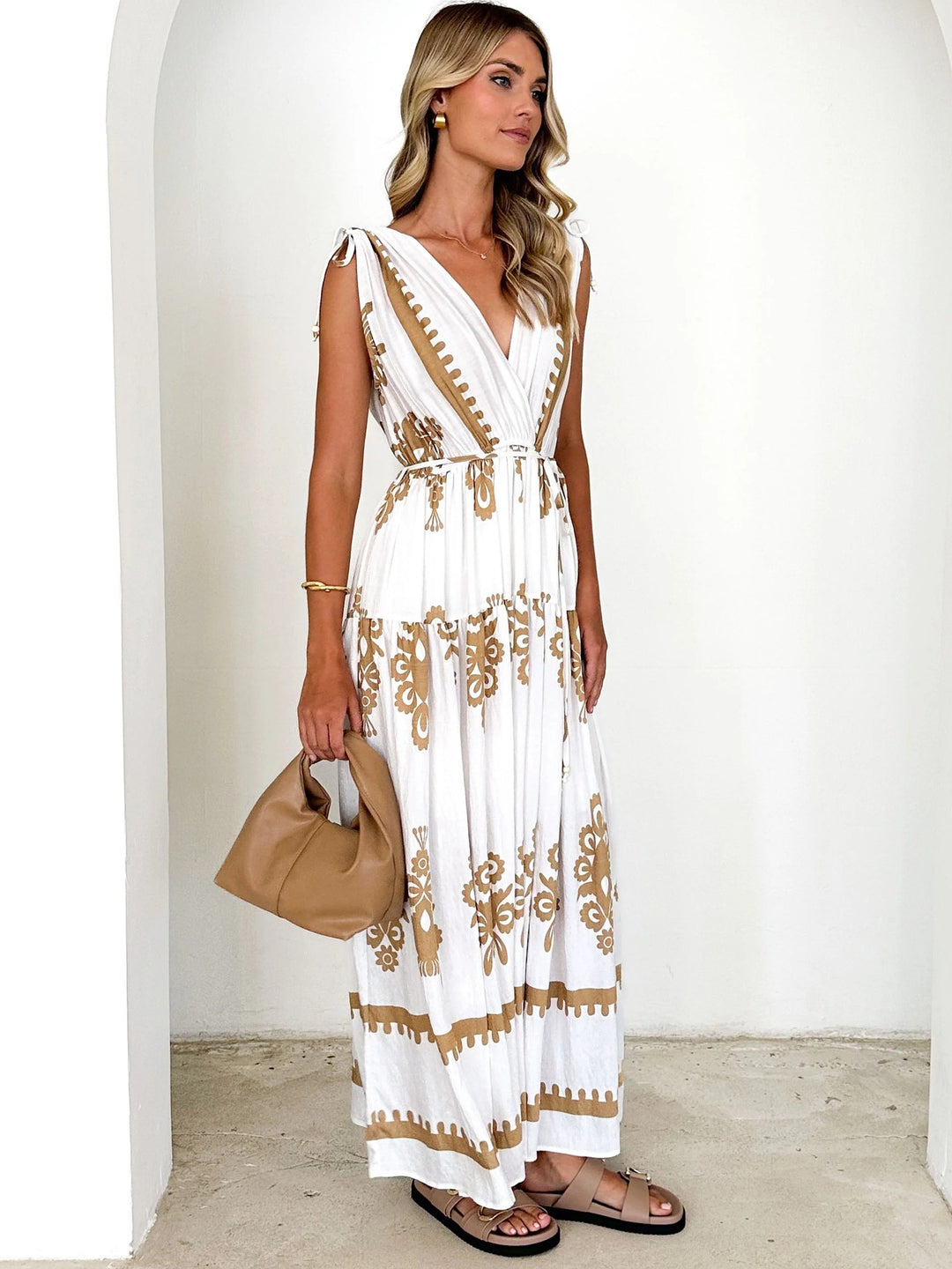 Biege Sleeveless Printed Dress