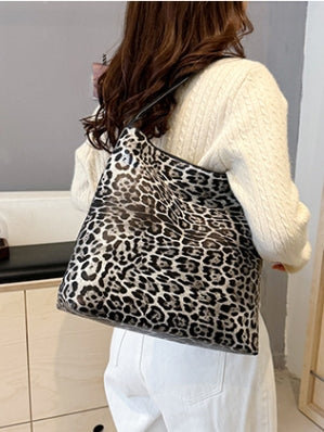 Multi Minimalist Daily Bag
