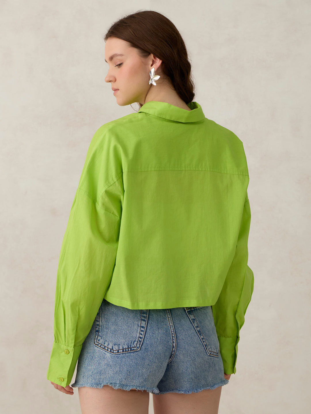 Green Cropped Solid Shirt