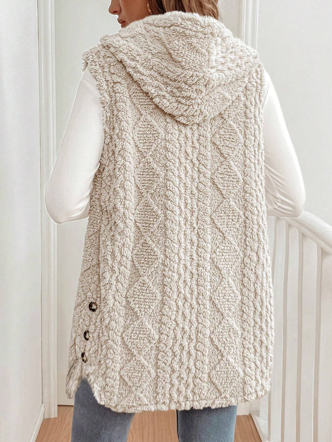 Cream Sleeveless Textured Hooded Jacket